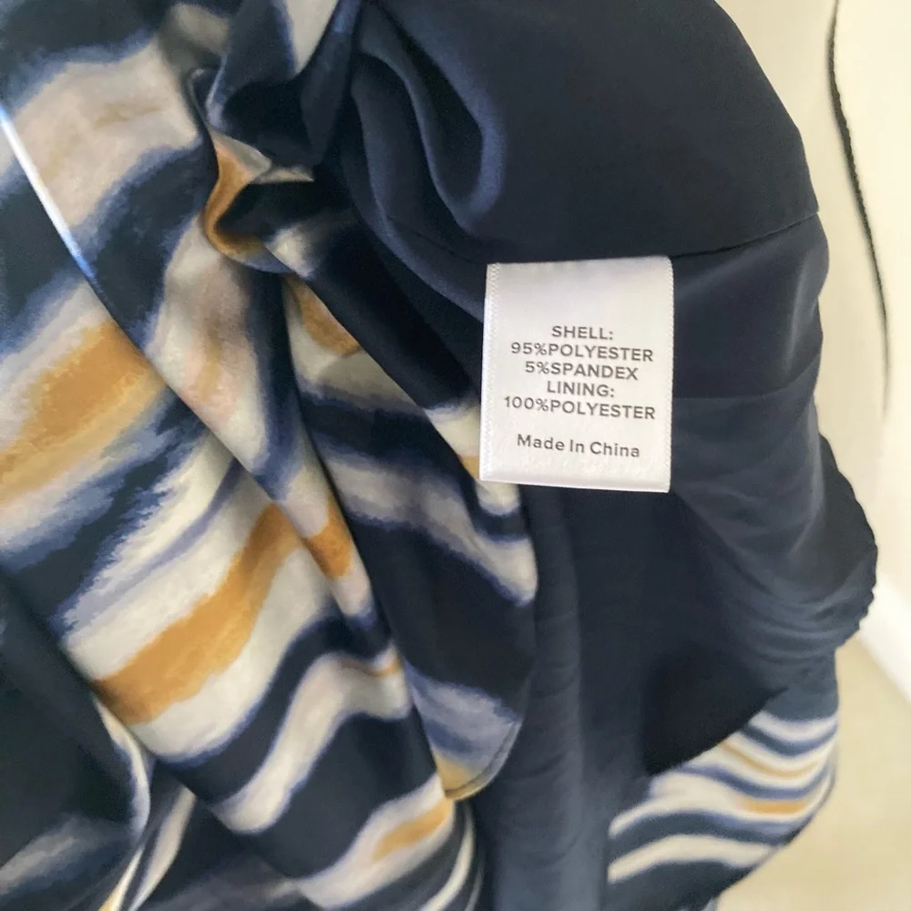 EVEREVE Brylee Crisscross Back Slip Dress Size M - Picture 8 of 11